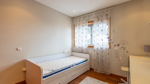 Apartamento T3 para Arrendamento em Paranhos