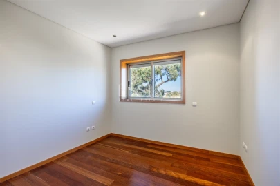 Apartamento T3 para Arrendamento em Paranhos