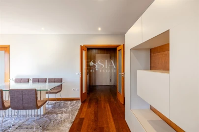 Apartamento T3 para Arrendamento em Paranhos