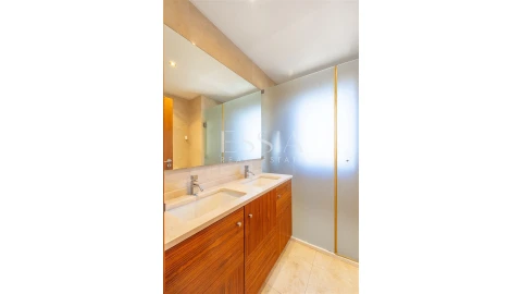 Apartamento T3 para Arrendamento em Paranhos