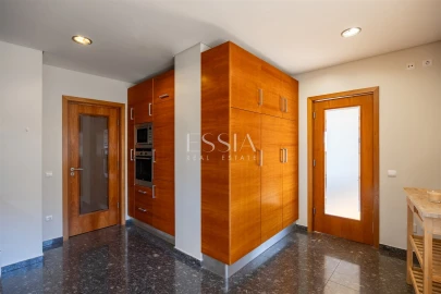 Apartamento T3 para Arrendamento em Paranhos