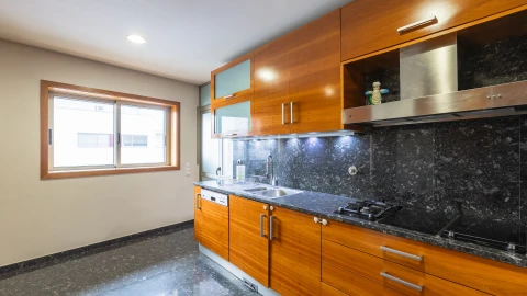 Apartamento T3 para Arrendamento em Paranhos