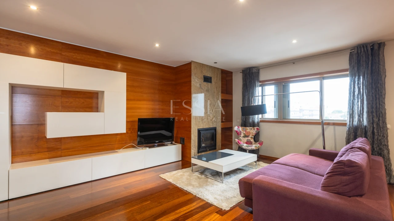 Apartamento T3 para Arrendamento em Paranhos Foto 3