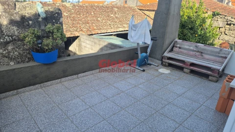 Moradia T3 para Venda em Ervedal e Vila Franca da Beira
