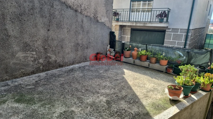 Moradia T3 para Venda em Ervedal e Vila Franca da Beira Foto 13