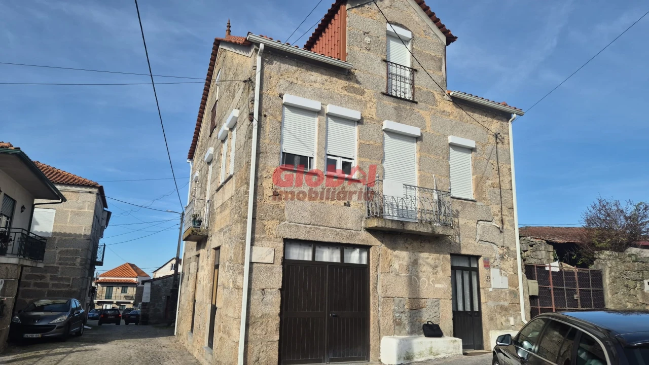 Moradia T3 para Venda em Ervedal e Vila Franca da Beira Foto 2