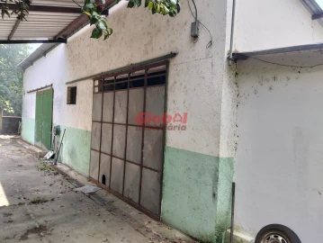 Armazém para Venda em Campo