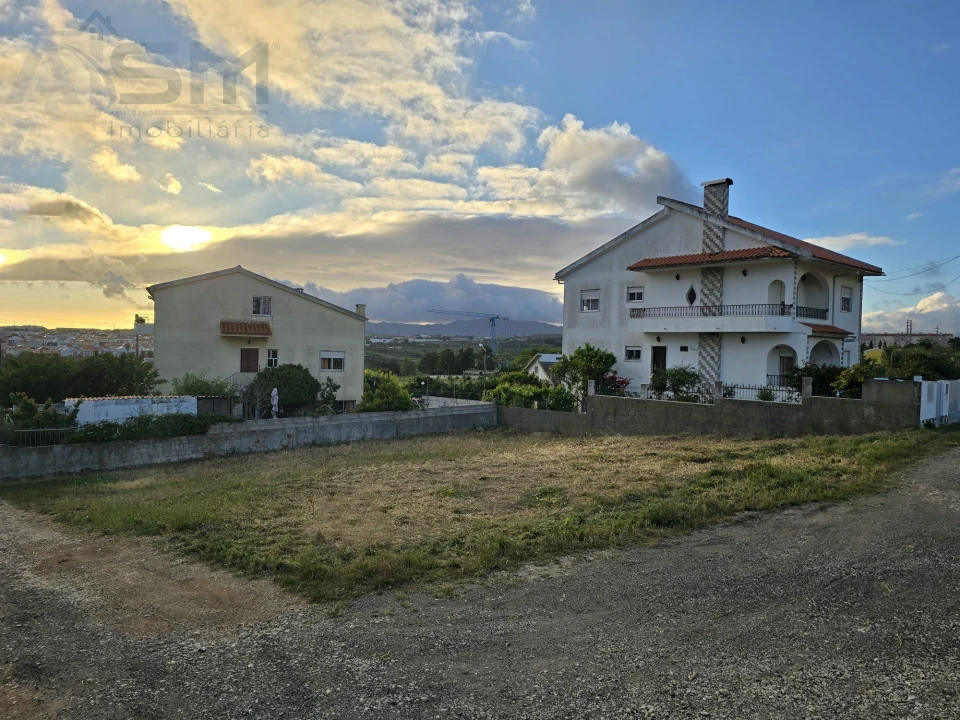 Terreno para Venda em Porto Salvo Foto 1