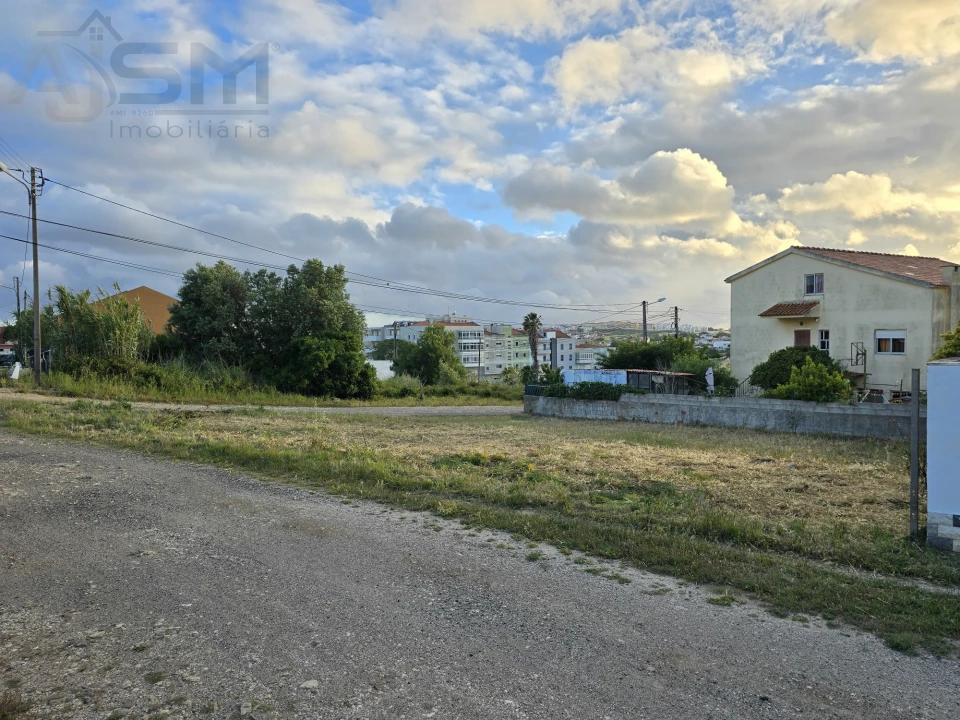 Terreno para Venda em Porto Salvo Foto 2