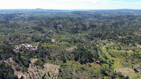 Quinta T1 para Venda em Póvoa de Rio de Moinhos e Cafede