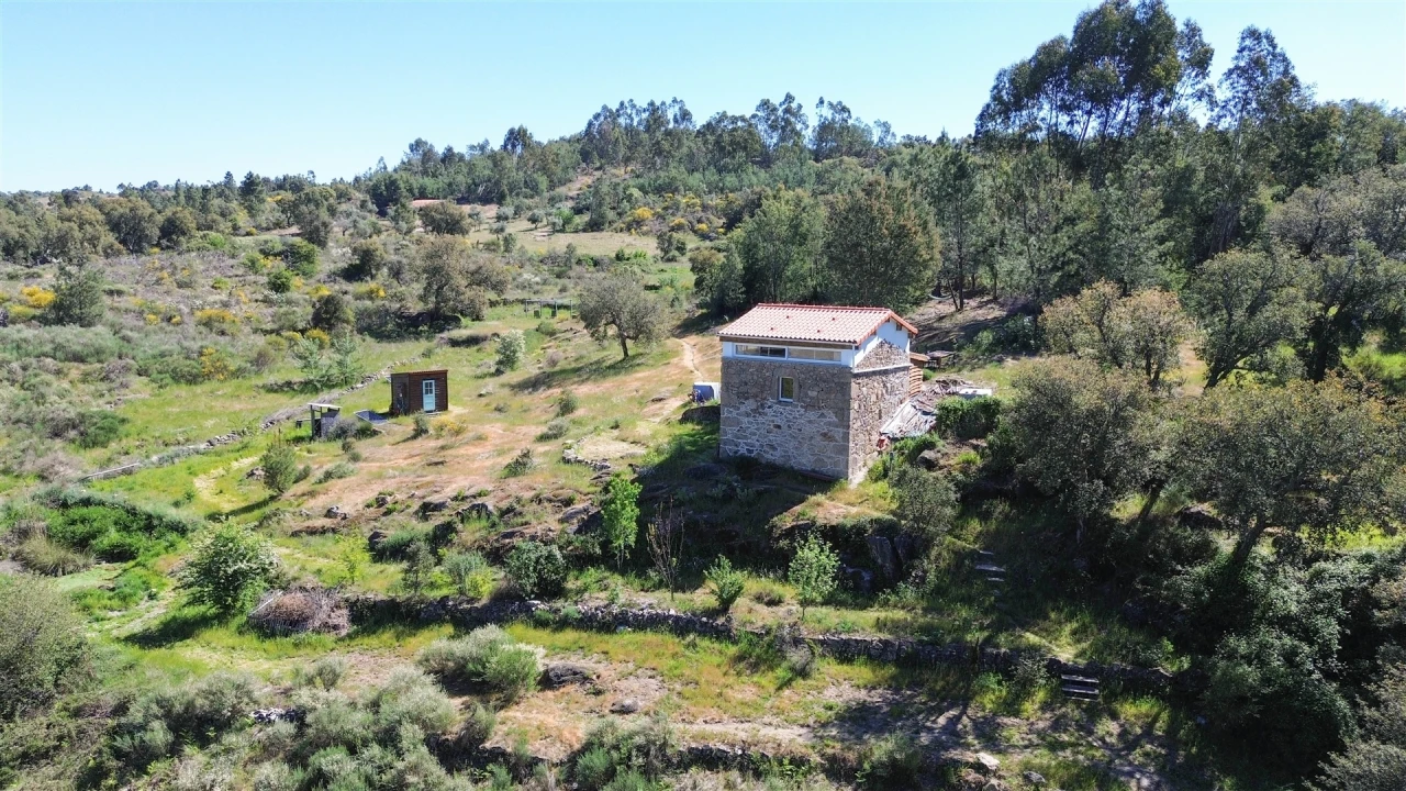 Quinta T1 para Venda em Póvoa de Rio de Moinhos e Cafede Foto 34