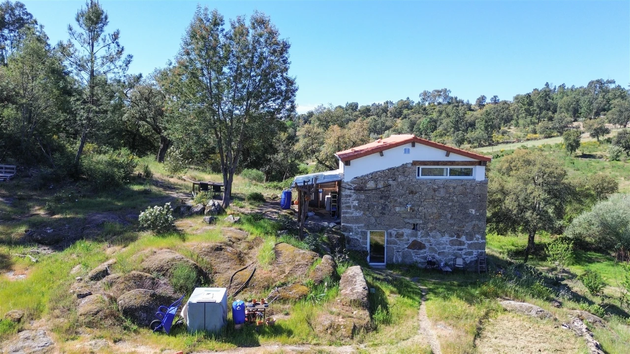 Quinta T1 para Venda em Póvoa de Rio de Moinhos e Cafede Foto 13