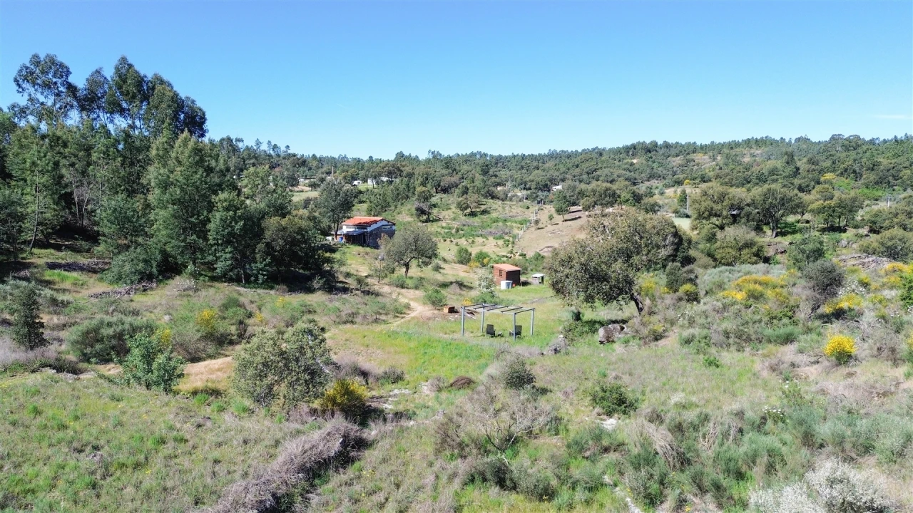 Quinta T1 para Venda em Póvoa de Rio de Moinhos e Cafede Foto 25