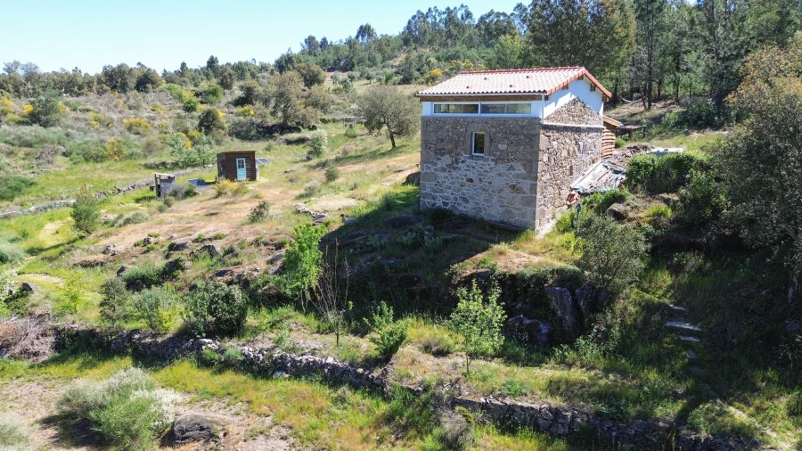 Quinta T1 para Venda em Póvoa de Rio de Moinhos e Cafede