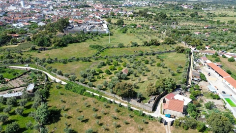 Quinta T1 para Venda em Alcains