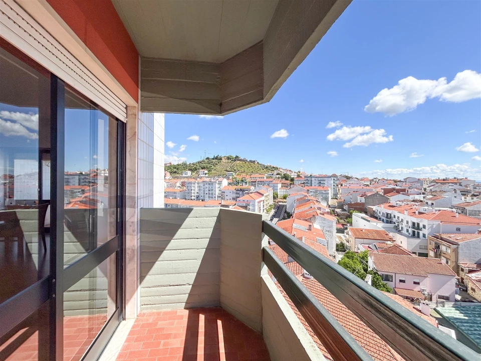 Apartamento T2 para Arrendamento em Castelo Branco Foto 6