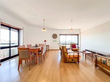 Apartamento T2 para Arrendamento em Castelo Branco
