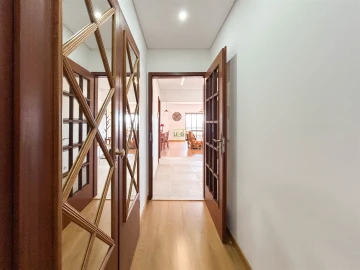 Apartamento T2 para Arrendamento em Castelo Branco