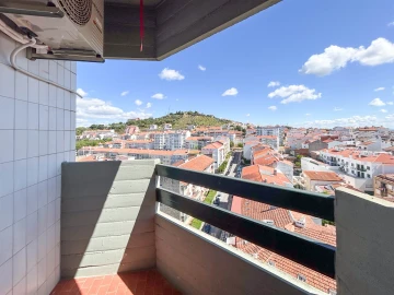 Apartamento T2 para Arrendamento em Castelo Branco