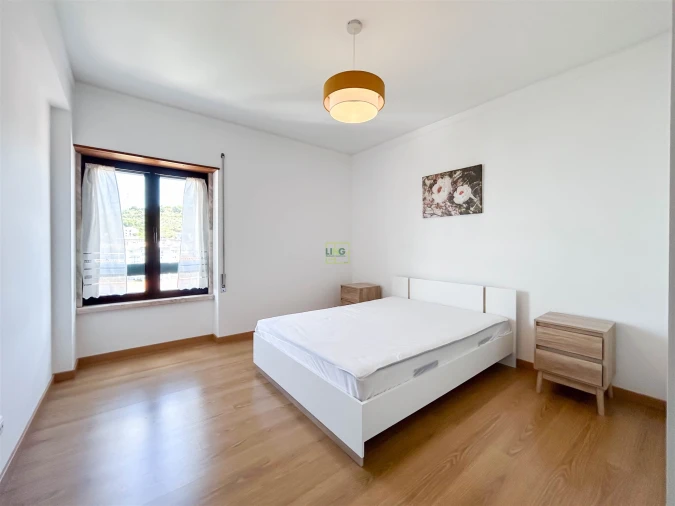 Apartamento T2 para Arrendamento em Castelo Branco Foto 18