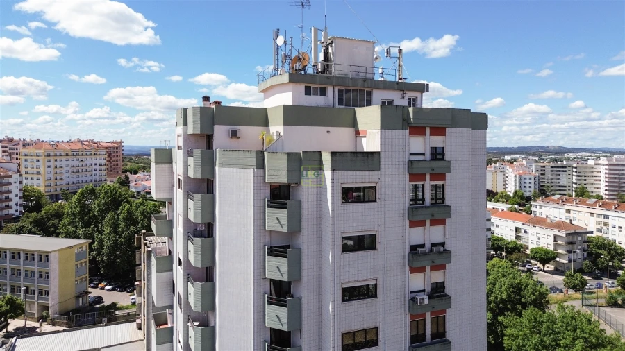Apartamento T2 para Arrendamento em Castelo Branco Foto 34