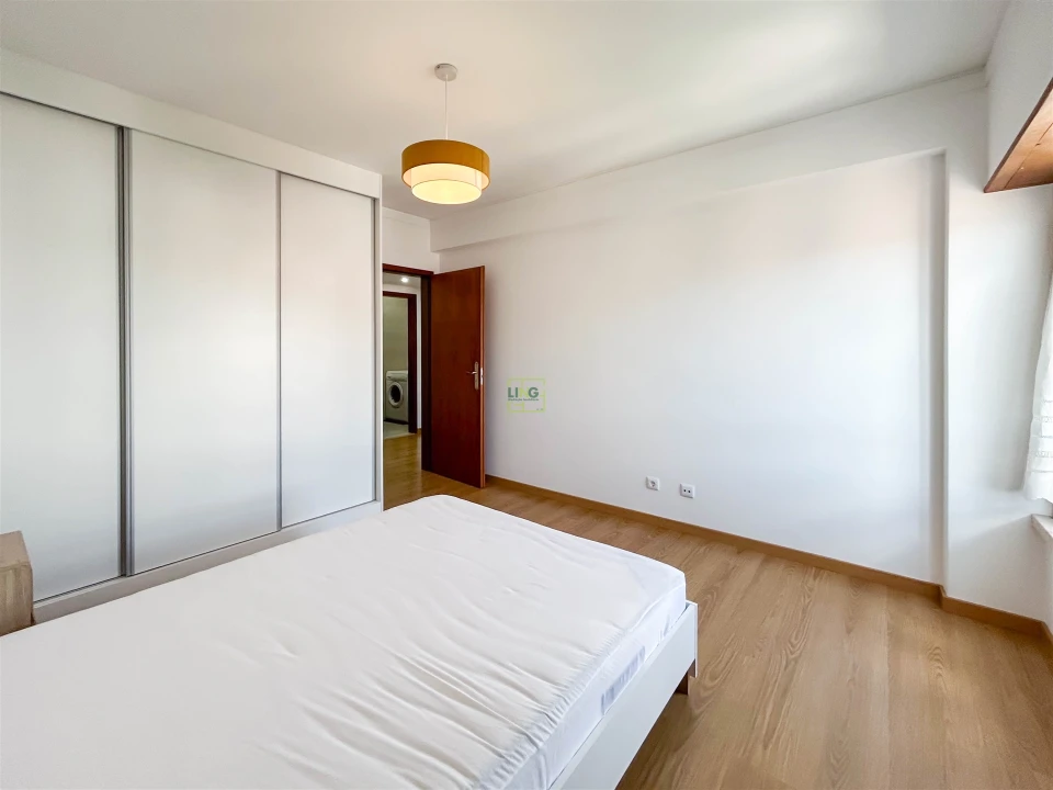 Apartamento T2 para Arrendamento em Castelo Branco Foto 21