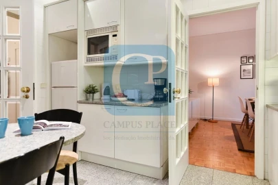 Apartamento T4 para Arrendamento em Ramalde
