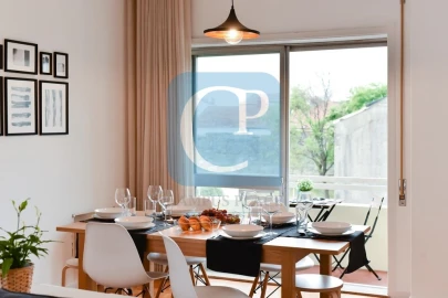 Apartamento T4 para Arrendamento em Ramalde