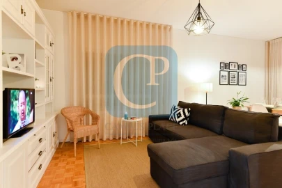 Apartamento T4 para Arrendamento em Ramalde