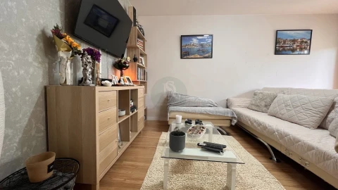Apartamento T2 para Venda em Vilar de Andorinho