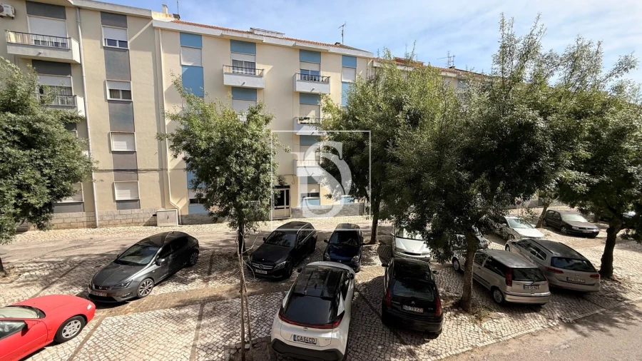Apartamento T3 para Venda em Moita Foto 17