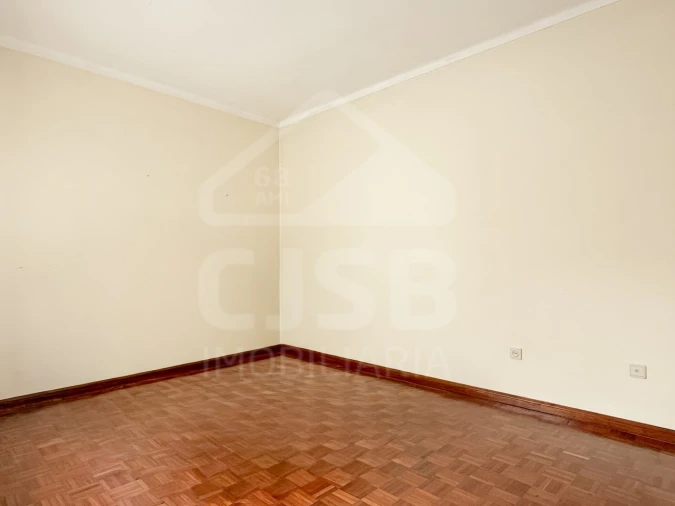Moradia T2 para Venda em Benavente Foto 17