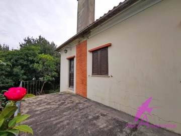 Moradia T4 para Venda em Geraz do Lima (Santa Maria, Santa Leocádia, Moreira), Deão