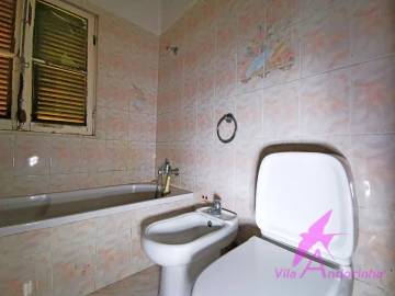 Moradia T4 para Venda em Geraz do Lima (Santa Maria, Santa Leocádia, Moreira), Deão