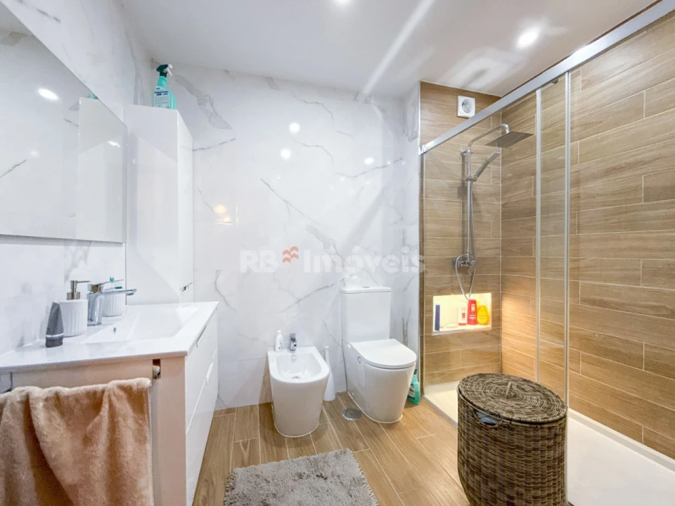 Apartamento T4 para Venda em Nossa Sra de Fatima Foto 22
