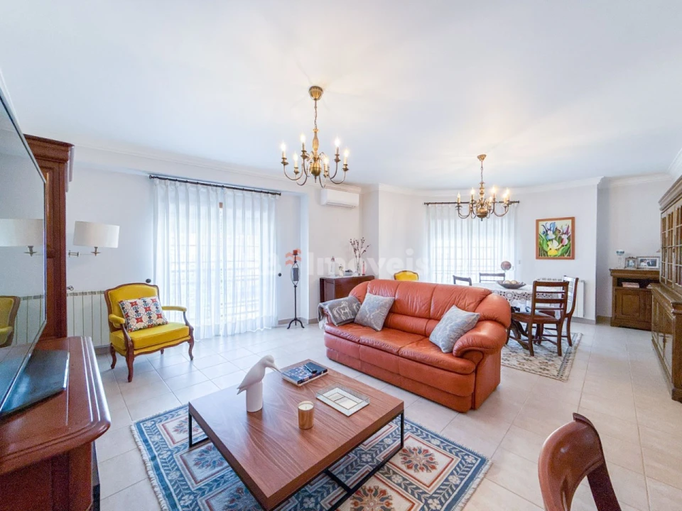 Apartamento T4 para Venda em Nossa Sra de Fatima Foto 1