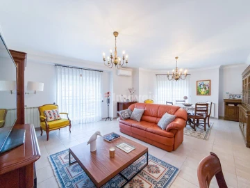 Apartamento T4 para Venda em Nossa Sra de Fatima