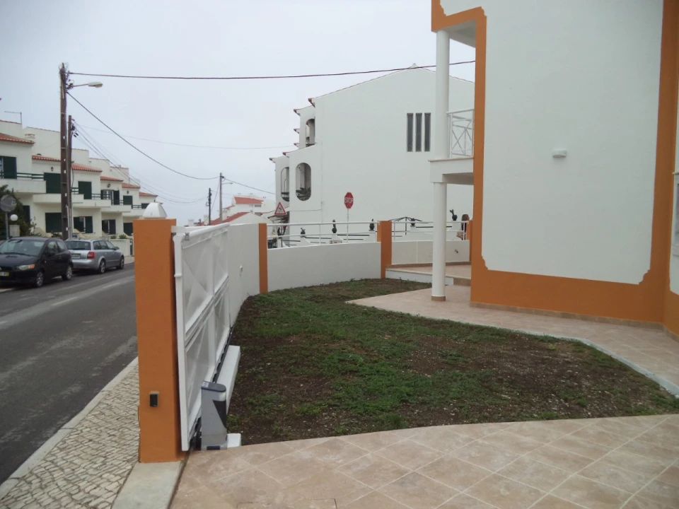 Moradia T3 para Venda em Ericeira Foto 2