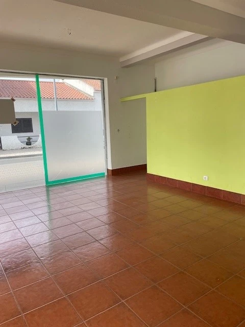 Loja para Venda em Ponte de Sor, Tramaga e Vale de Açor