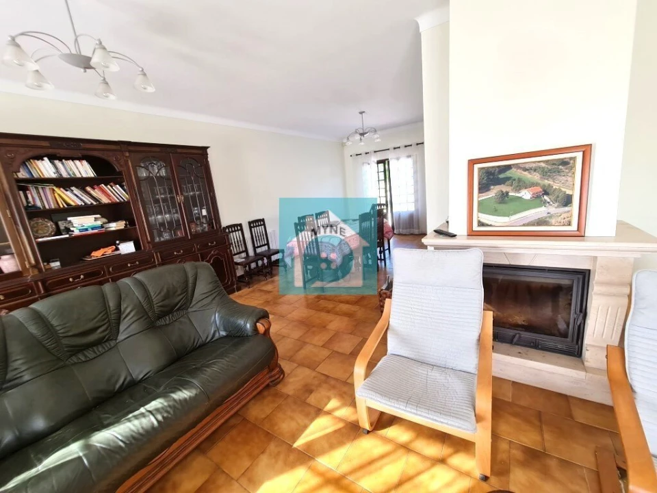 Moradia T5 para Venda em Famalicão Foto 18