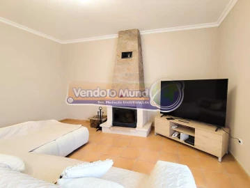 Moradia T3 para Venda em Coruche, Fajarda e Erra