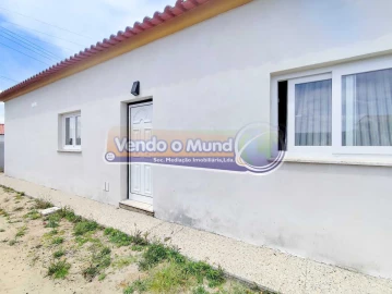 Moradia T3 para Venda em Coruche, Fajarda e Erra