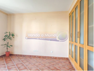 Moradia T3 para Venda em Marinhais