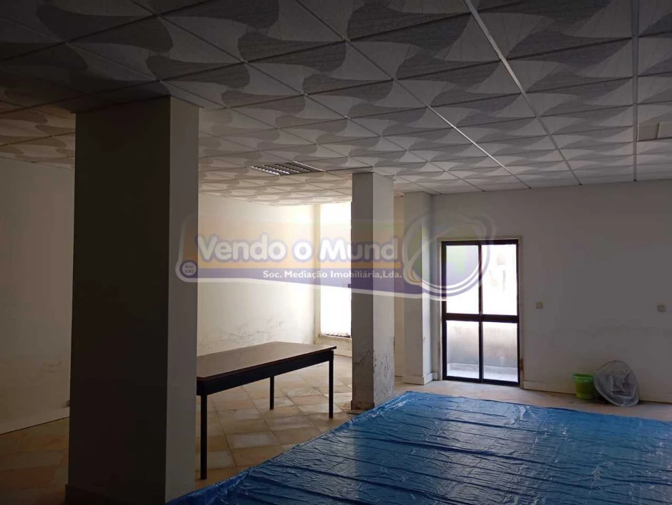 Escritório para Venda em Mina de Água Foto 2