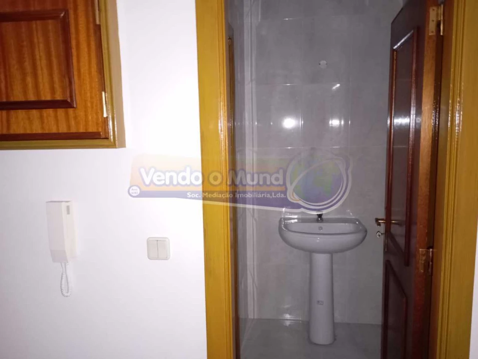 Escritório para Venda em Mina de Água Foto 6