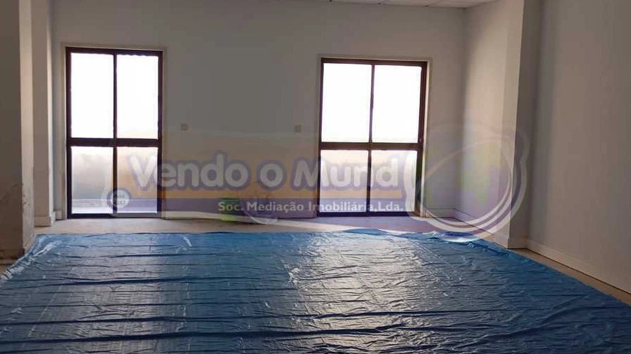 Escritório para Venda em Mina de Água