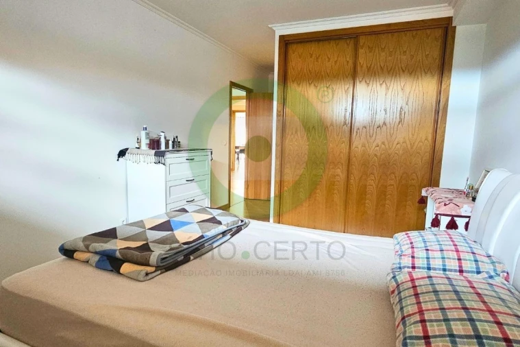 Apartamento T2 para Venda em Vilarandelo Foto 14