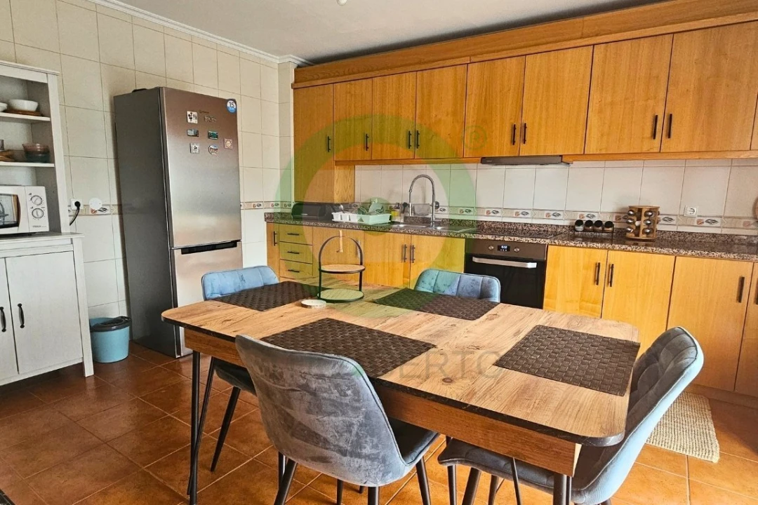 Apartamento T2 para Venda em Vilarandelo Foto 6