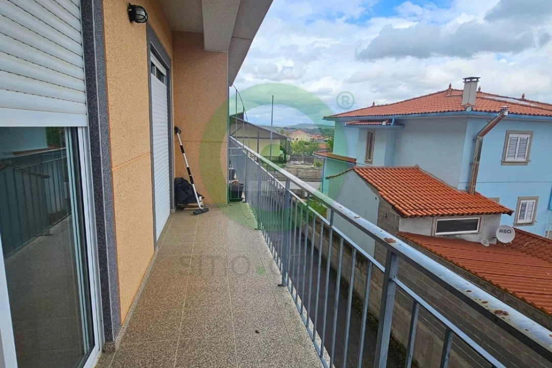 Apartamento T2 para Venda em Vilarandelo Foto 17