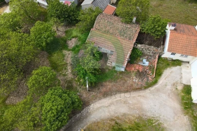 Terreno para Venda em São João da Corveira